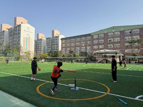 2학년 오아시스 학급대항전(티볼)